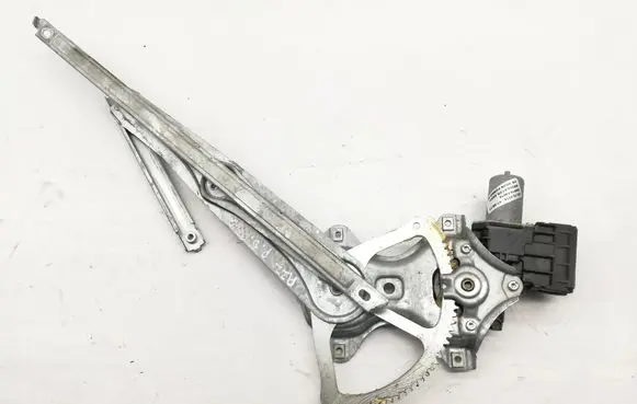 Toyota C-HR I Front door window regulator with motor 85710F4010