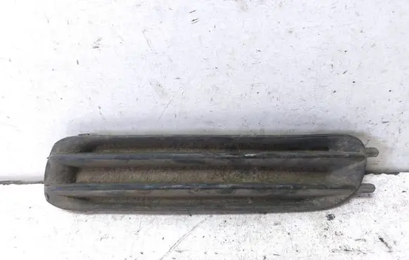 BMW 3 E46 Front bumper lower grill 8195293