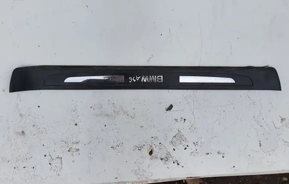 BMW 7 E65 E66 Front sill trim cover 7051871