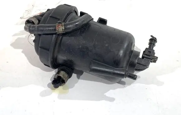 Suzuki SX4 Fuel filter housing 