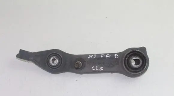 Mercedes-Benz CLS C219 Front control arm