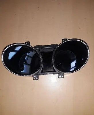Hyundai ix35 Speedometer (instrument cluster) 940192Y280