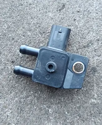 BMW 4 F32 F33 Exhaust gas pressure sensor 780575801 7805758