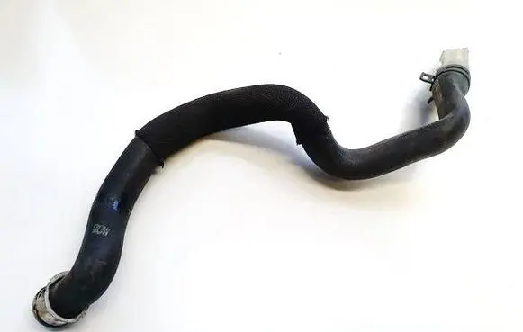 Mercedes-Benz C W204 Engine coolant pipe/hose a2045017182
