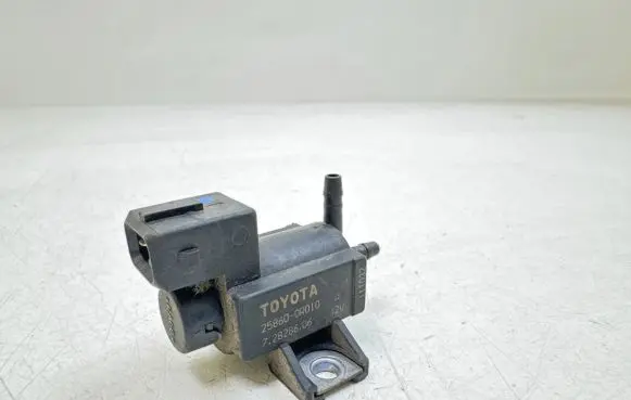 Toyota Verso Turbo solenoid valve 258600R010 72828606