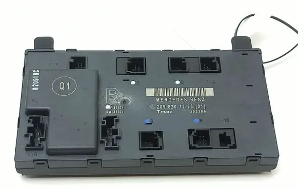 Mercedes-Benz CLK A209 C209 Door control unit/module 2098201226 353386