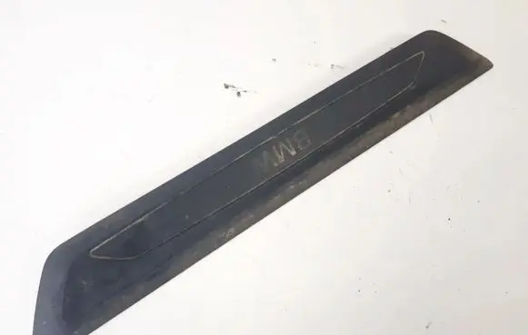 BMW 1 F20 F21 Front sill trim cover 19074910 5147-7263315