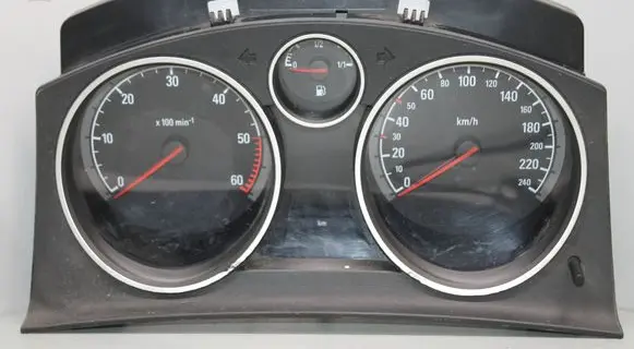 Speedometer (instrument cluster)