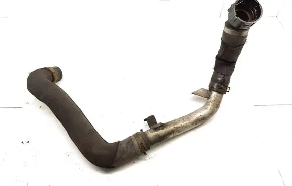 Audi A5 Sportback 8TA Engine coolant pipe/hose 8K0121071C 00000033 0870224