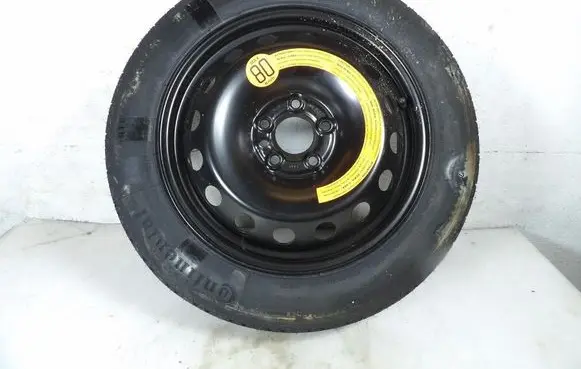 Alfa Romeo 147 R15 spare wheel 
