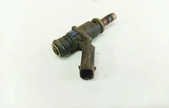 Mercedes-Benz A W169 Fuel injector A0000789023 8162B02182