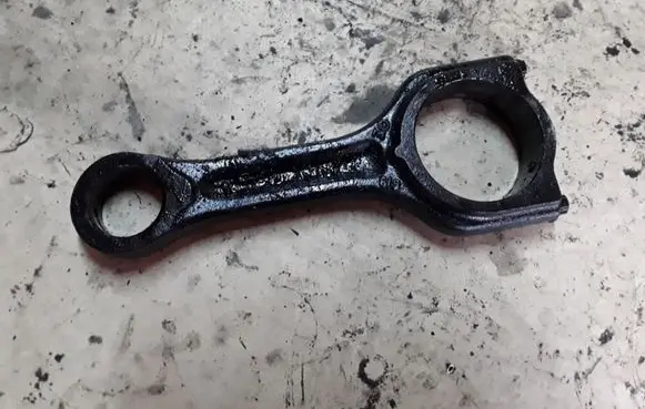 Citroen C3 Picasso Connecting rod/conrod 619