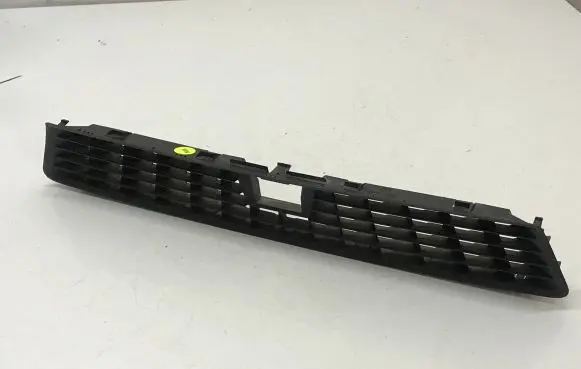 Skoda Superb B8 (3V) Dash center air vent grill 3V0819635