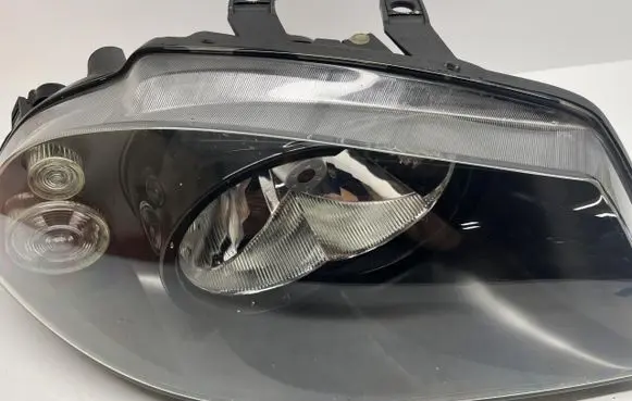 Seat Ibiza III (6L) Headlight/headlamp 6L1941022A
