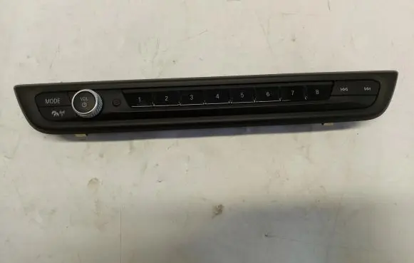 BMW 1 F40 Head unit multimedia control 7949339