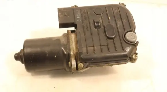 Volkswagen PASSAT B7 Wiper motor 31B955419