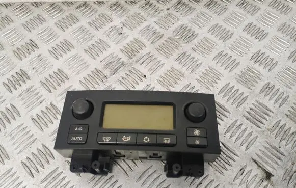 Citroen C4 I Climate control unit 9658084577