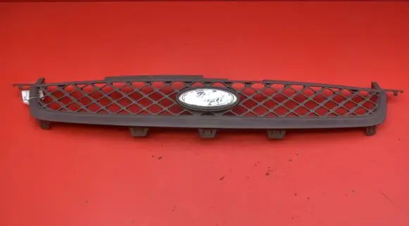 Ford Fiesta Front grill 6S61-8200-AC