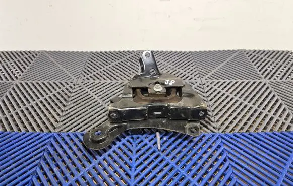 Toyota Corolla E210 E21 Engine mount bracket