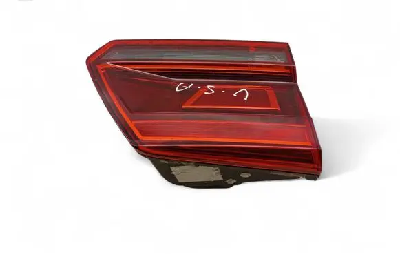 Volkswagen Atlas Tailgate rear/tail lights 3CN945093A
