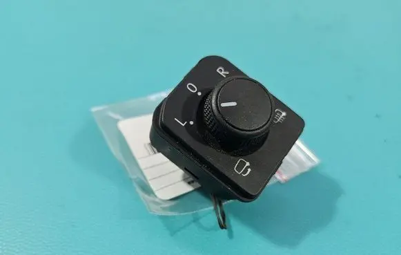 Electric window control switch