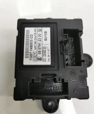 Ford S-MAX Door control unit/module 7G9T14B533CD 0507912300