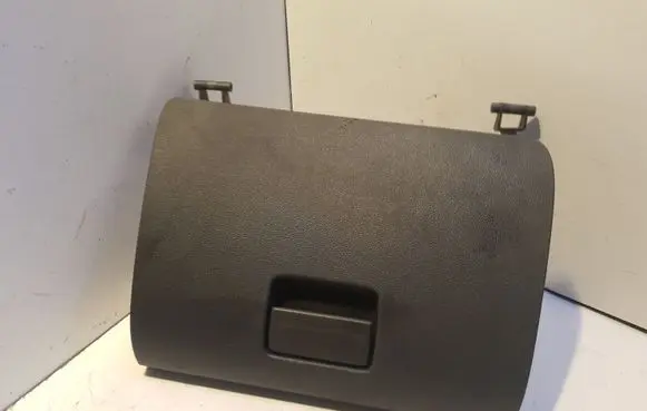 Ford Focus Glove box lid/cover 0937477145 C88RA