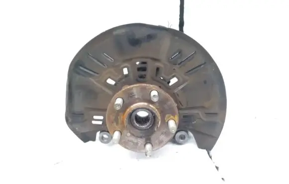 Subaru XV II Front wheel hub spindle knuckle