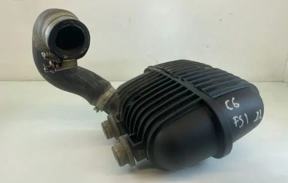 Audi A6 S6 C6 4F Vacuum air tank 8E0129955B