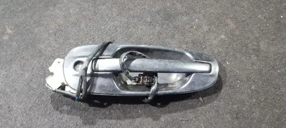 Mitsubishi Sigma Front door exterior handle