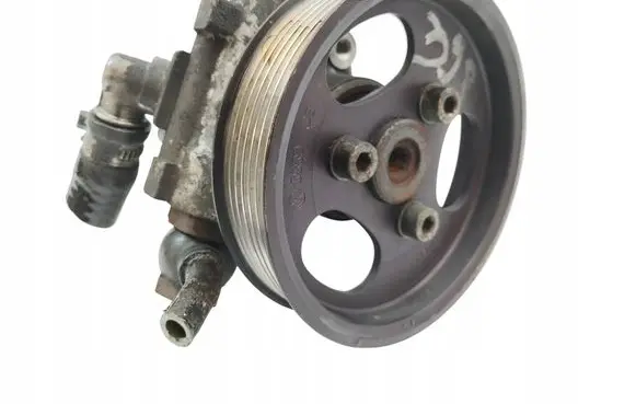 Audi A8 S8 D3 4E Power steering pump 4E0145155N