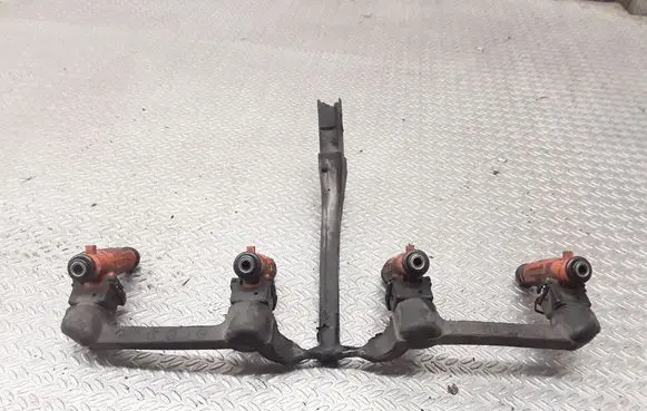 Peugeot 307 Fuel injectors set 0280156034 9637600080