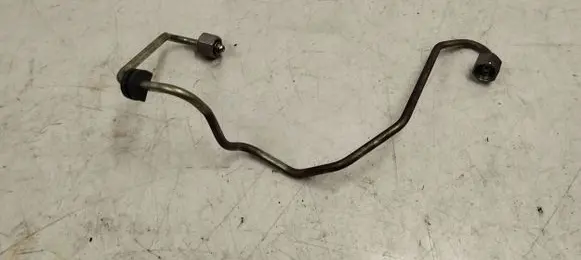 BMW 3 F30 F35 F31 Fuel injector supply line/pipe 