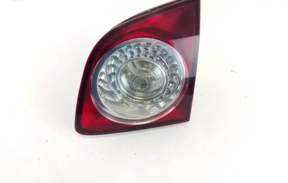 Volkswagen Golf Plus Tailgate rear/tail lights 5M0945094H