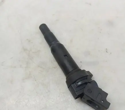 Peugeot 207 High voltage ignition coil E2019102143