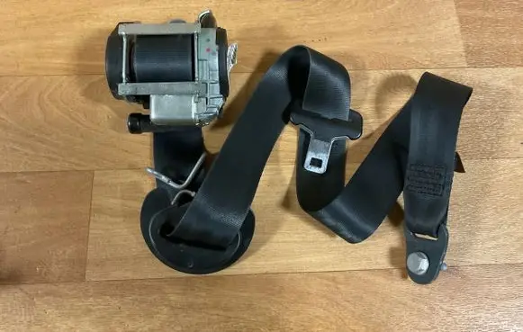 Peugeot 308 Front seatbelt 96568574XX 13112010