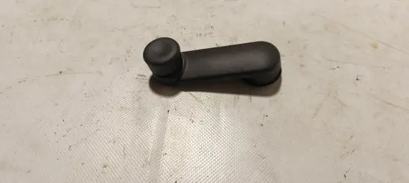 Renault Megane IV Rear door window winding handle