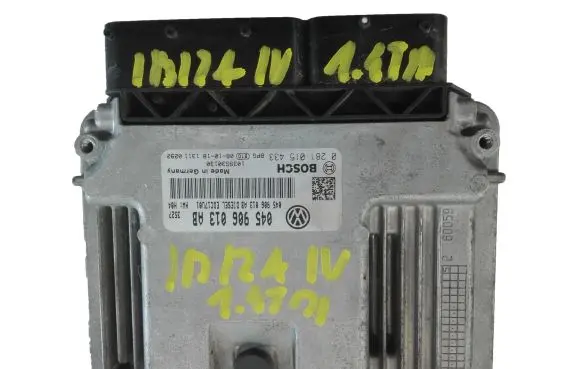 Seat Ibiza IV (6J,6P) Engine control unit/module 045906013AB