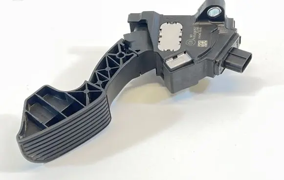 Toyota Aygo AB40 Accelerator throttle pedal 781100H040