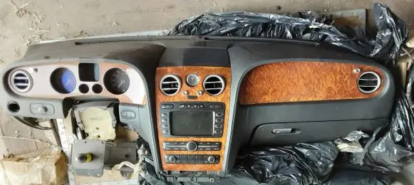 Bentley Continental Dashboard