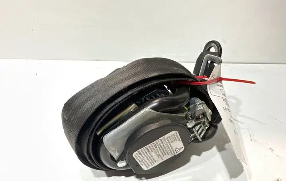Audi Q7 4L Front seatbelt 606727200 031722 008L000