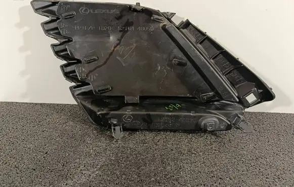 Lexus RX V Quarter panel pressure vent 5216448050