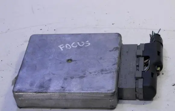 Ford Focus Engine control unit/module ECU YS4F-12A650-PA