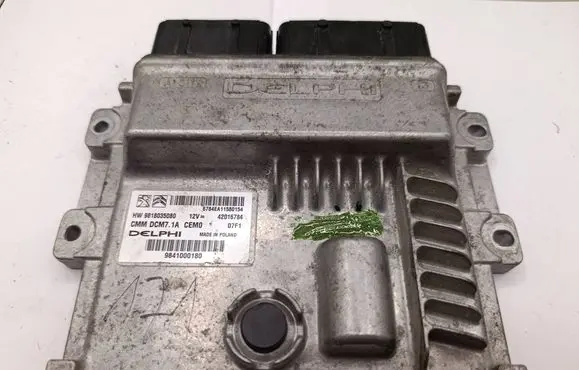 Peugeot 407 Engine control unit/module 9818035080 42016784 9841000180