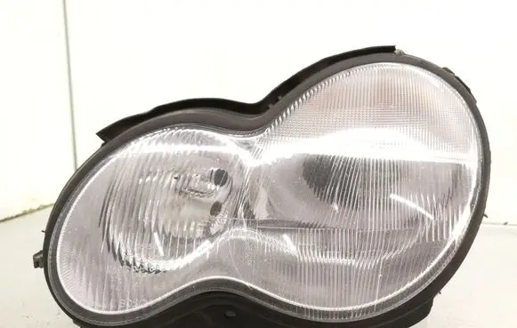 Mercedes-Benz C W203 Headlight/headlamp A2038200161 0301166201
