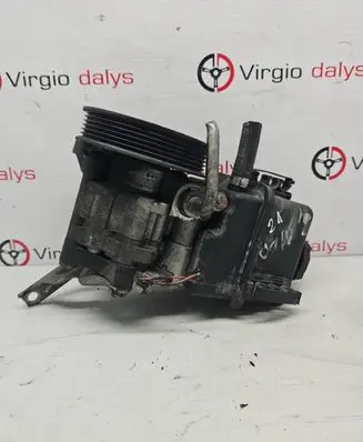 Mercedes-Benz E W212 Power steering pump 7693900514 A0064664709