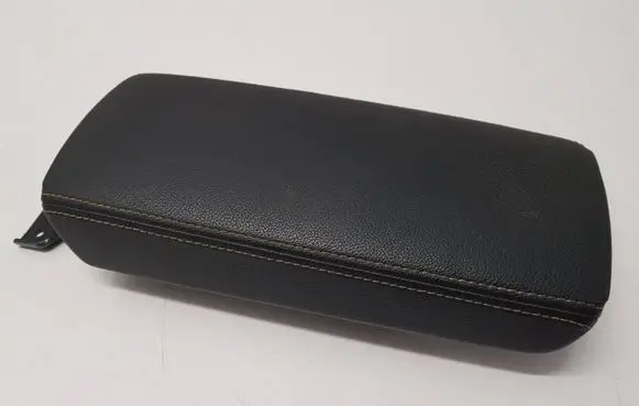 Renault Arkana Armrest 969200263R