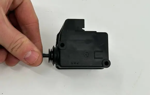 Ligier X-TOO Central locking motor 