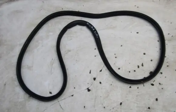 Nissan Micra K14 Trunk rubber seal (body) 