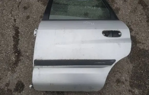 Mitsubishi Space Star Rear door pilkos